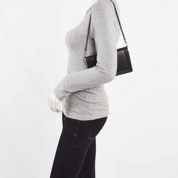 Chanel Black/Blue Quilted Leather Boy WOC Clutch Bag w/ Removable Strap - Picture 2 of 11